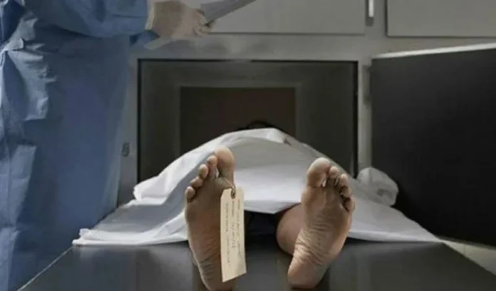 प्रयागराज में तेज रफ्तार कार की टक्कर से एक युवक की मृत्यु, तीन घायल