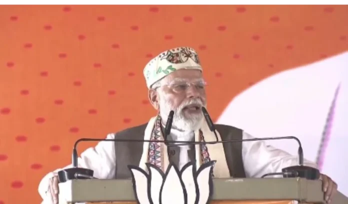 PM मोदी बोले – कांग्रेस-आरजेडी कर रहे हैं ‘छठी मइया’ का अपमान, बिहार के सम्मान और विकास के लिए NDA प्रतिबद्ध