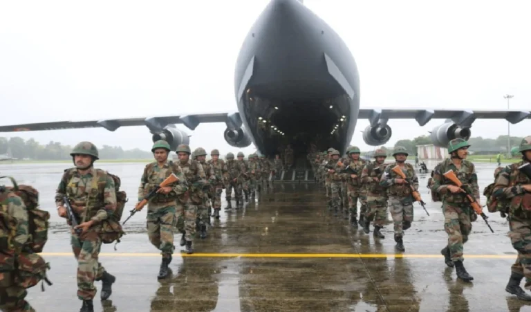 Bangladesh की हरकत के बाद इंडियन आर्मी का तगड़ा एक्शन, औकात नापने उतरी सेना की 17 कोर सट्राइकर