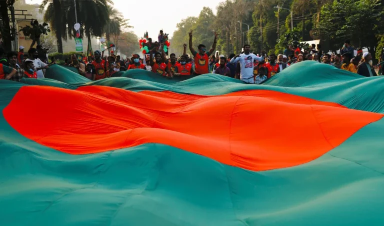 हादी की हत्या, अचानक गर्लफ्रेंड ने भारत के लिए जो किया, हुआ तगड़ा खेल!