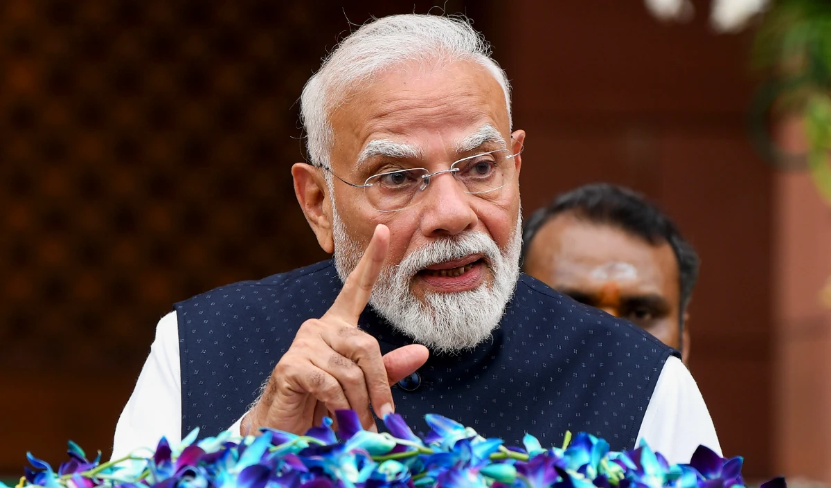 My Bharat Platform से जुड़े 2.3 करोड़ युवा, Viksit Gaon संवाद में PM Modi ने की Solo Traveling ट्रेंड की जमकर तारीफ